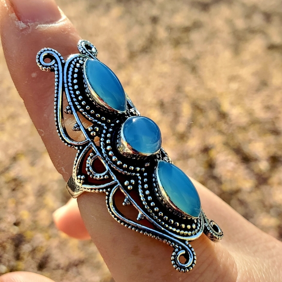 New Chalcedony 925 Silver Statement Ring. - Picture 12 of 12